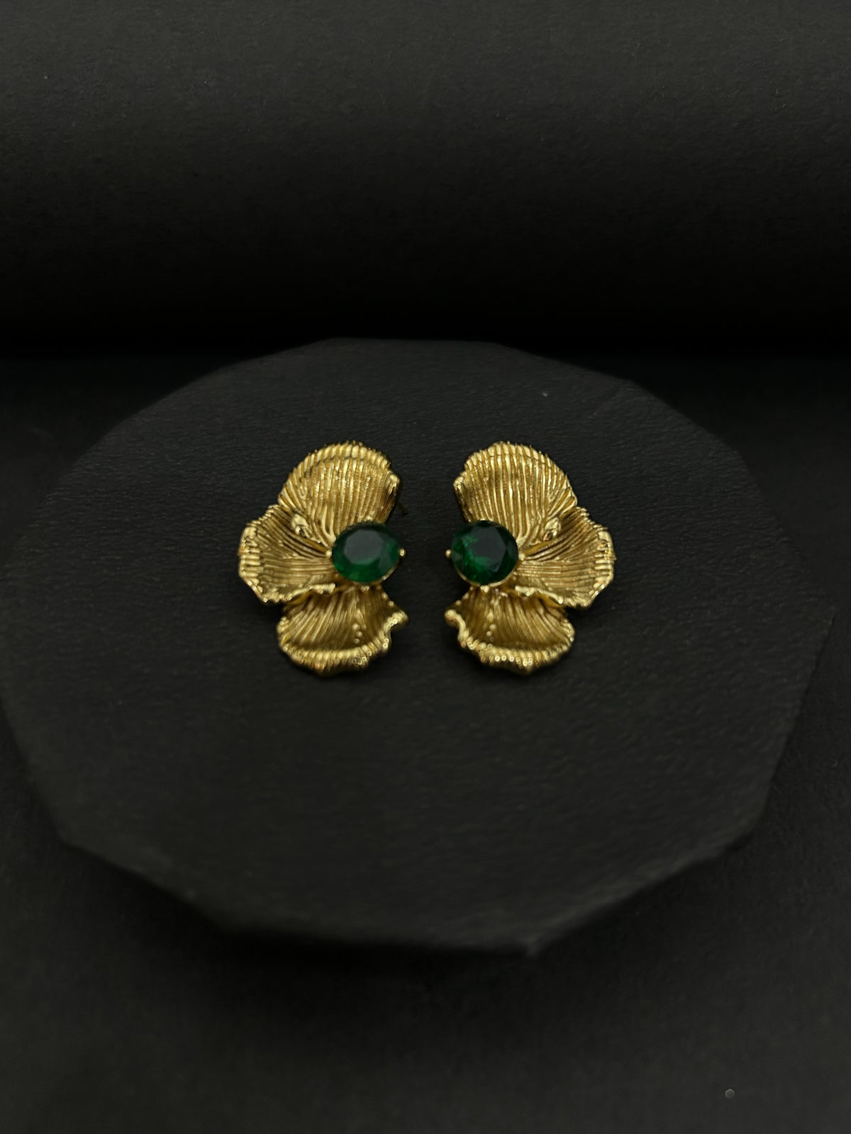 Emerald Green Flower Tops