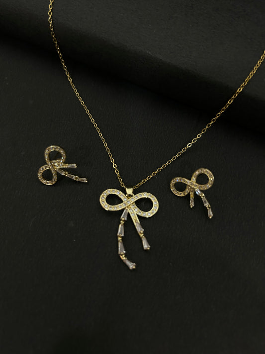 Infinity Grace Necklace & Earring Set