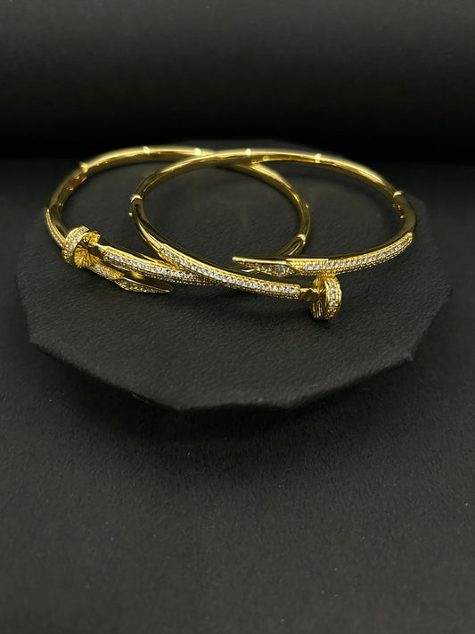 Modern Nail Design Gold Bangles
