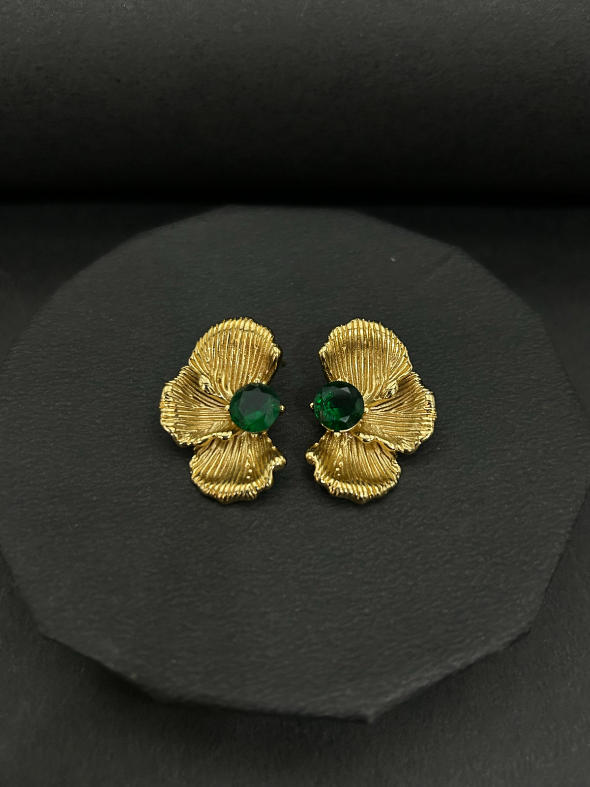 Emerald Green Flower Tops