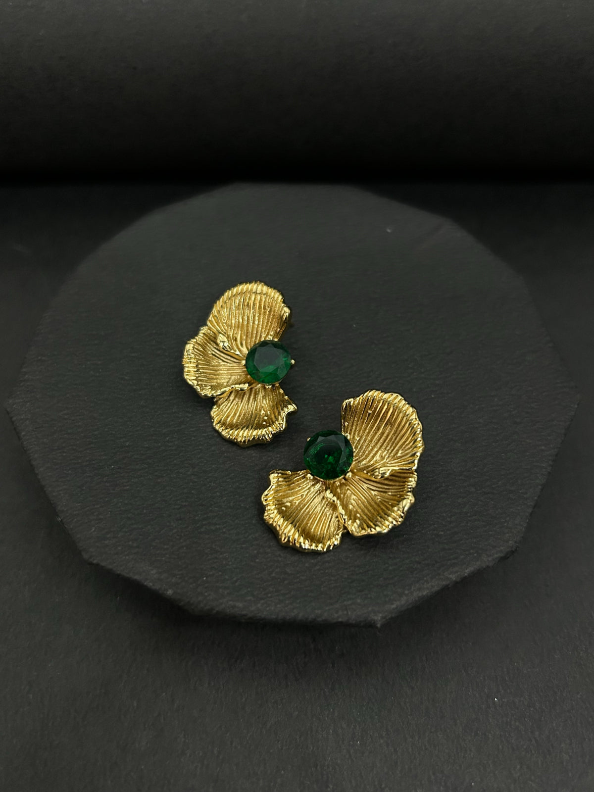 Emerald Green Flower Tops