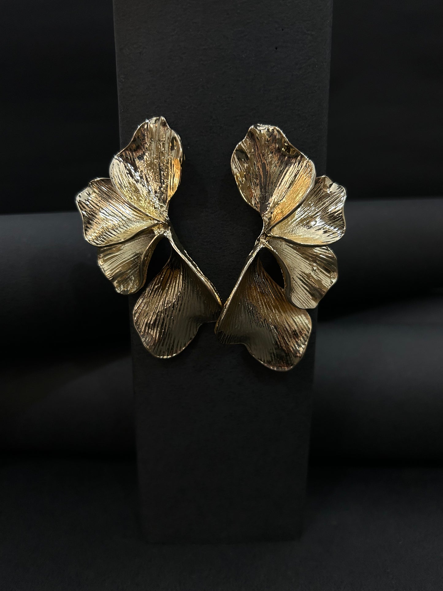Leaf Statement Pieces